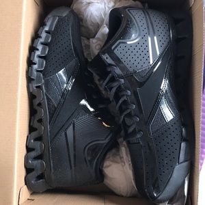 BRAND NEW Reebok Athletic Shoes